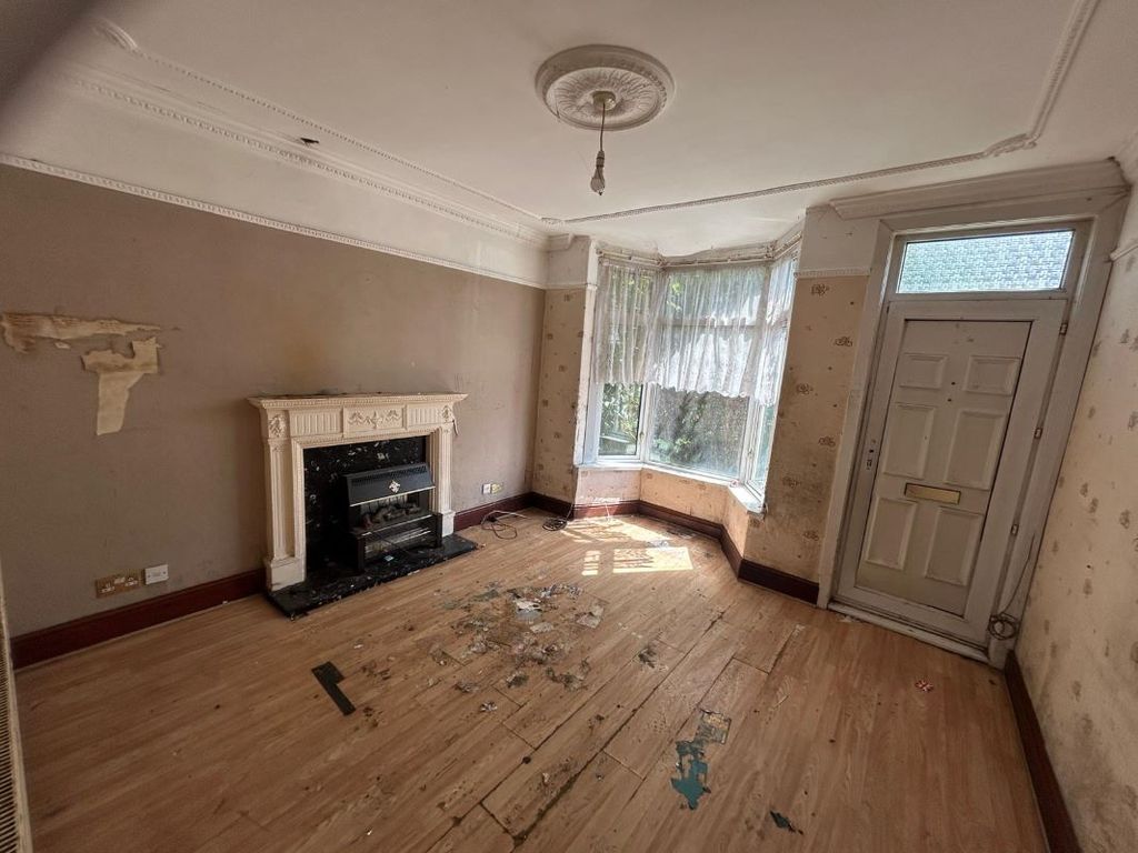 Property photo 2 of 10 Image 2