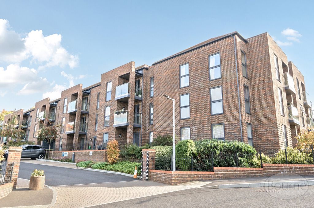 Property photo 1 of 19 Picture 1