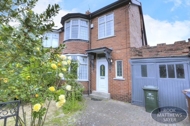 Property photo 1 of 13 Photo 8