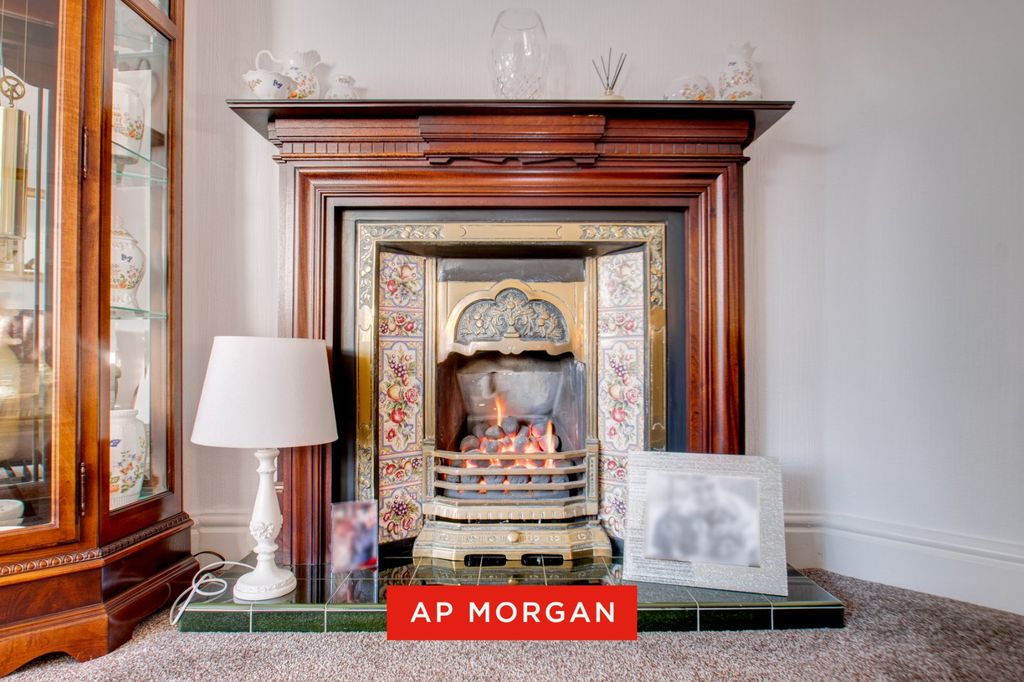 Property photo 3 of 17 Picture No. 14