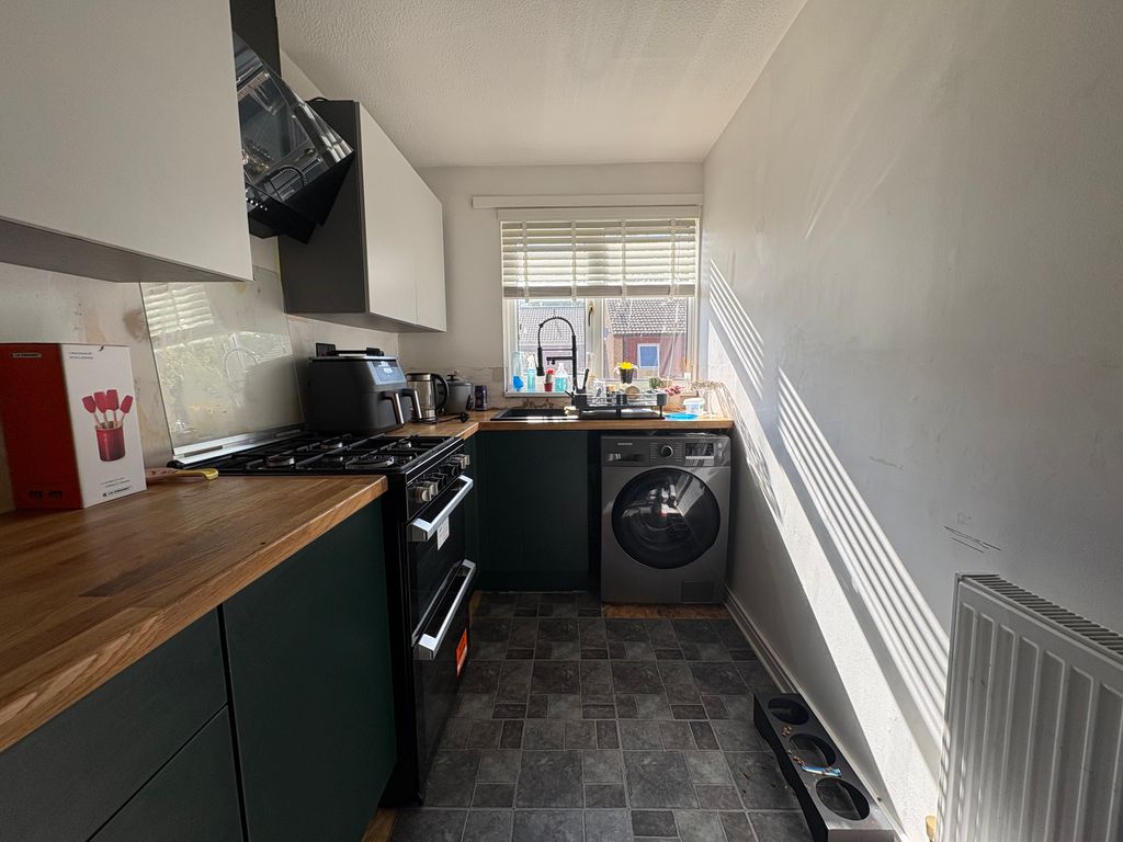 Property photo 2 of 8 Img_8912