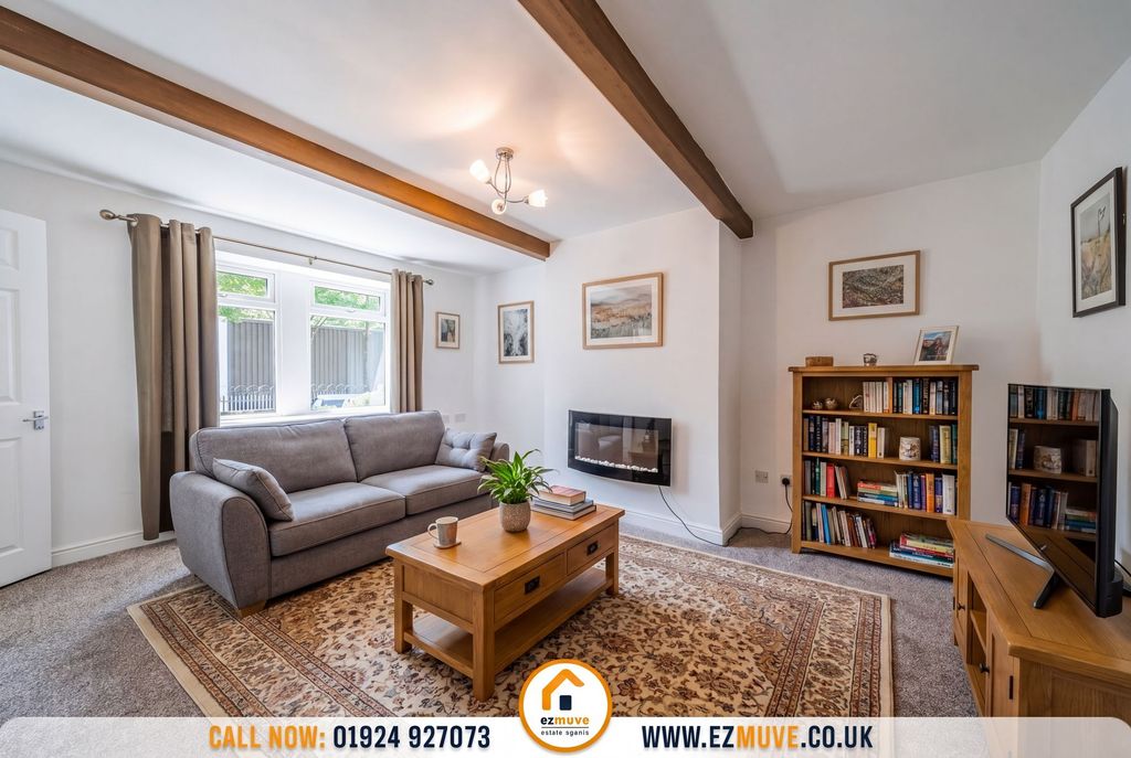 Property photo 2 of 13
