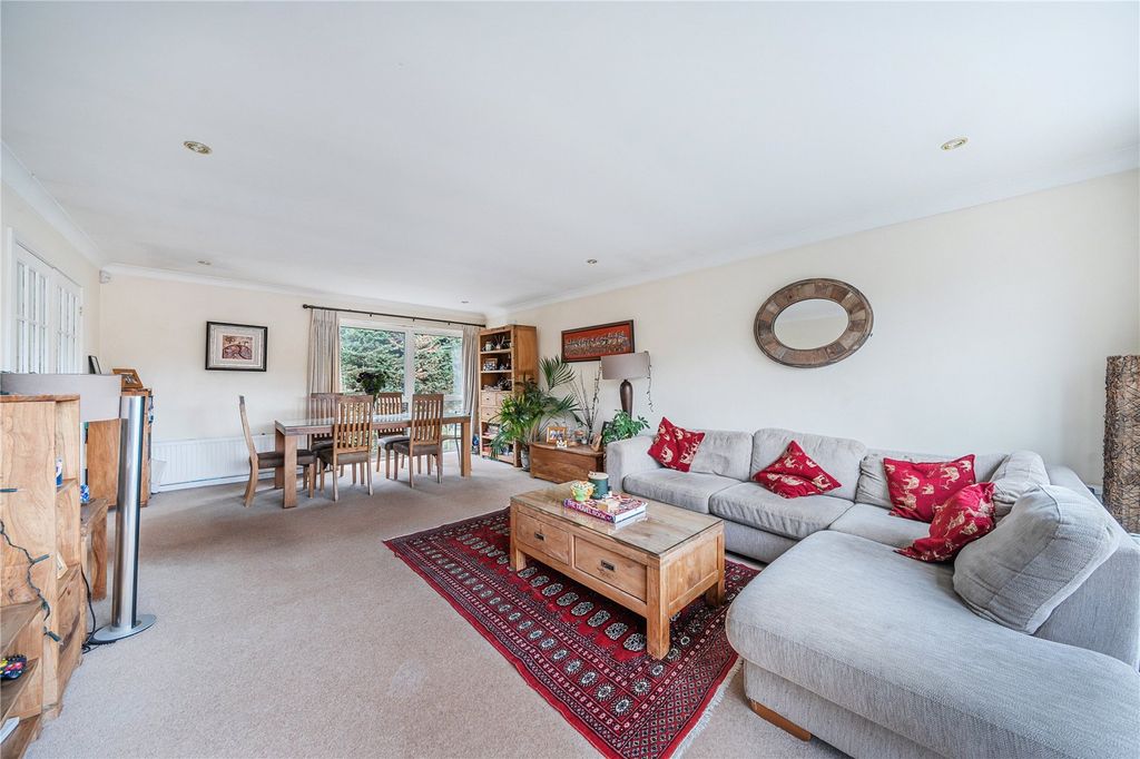 Property photo 2 of 14 Picture No. 03