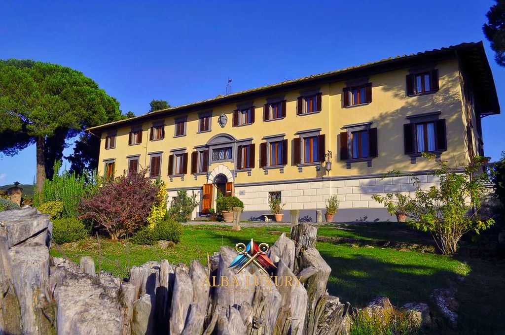 Property photo 3 of 43