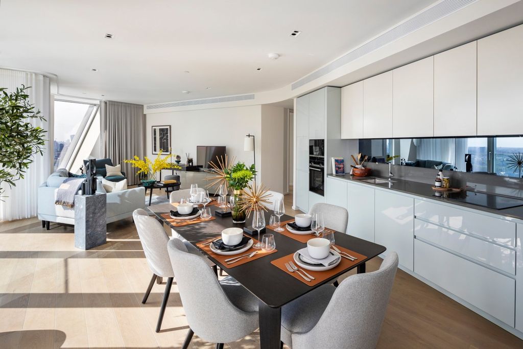 Property photo 1 of 26