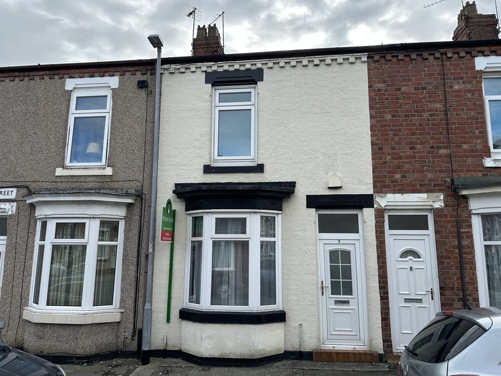 Property photo 1 of 6 Front (Exterior)