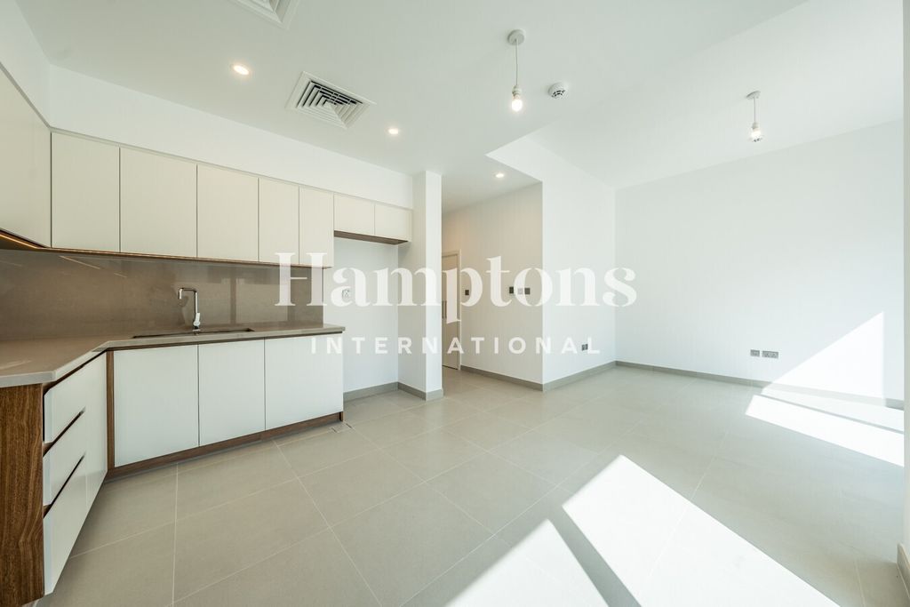 Property photo 1 of 18 Media 1