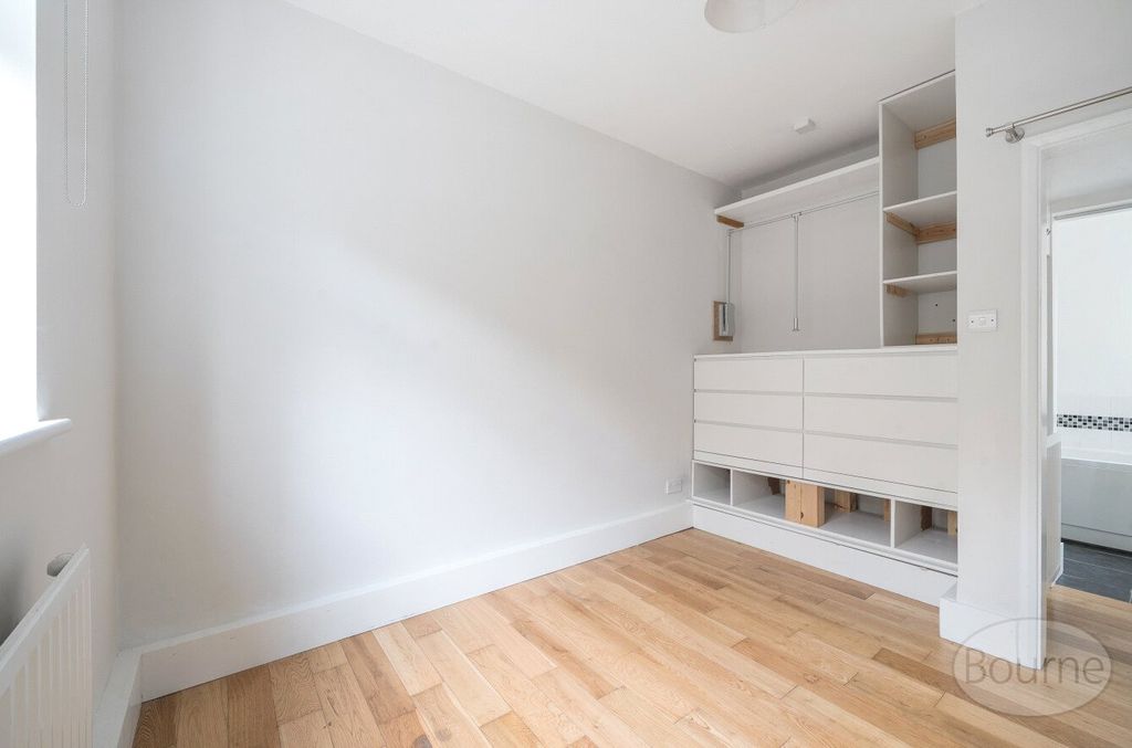 Additional image 4 of 1 bed flat for saleForest Road, Liss, Hampshire GU33