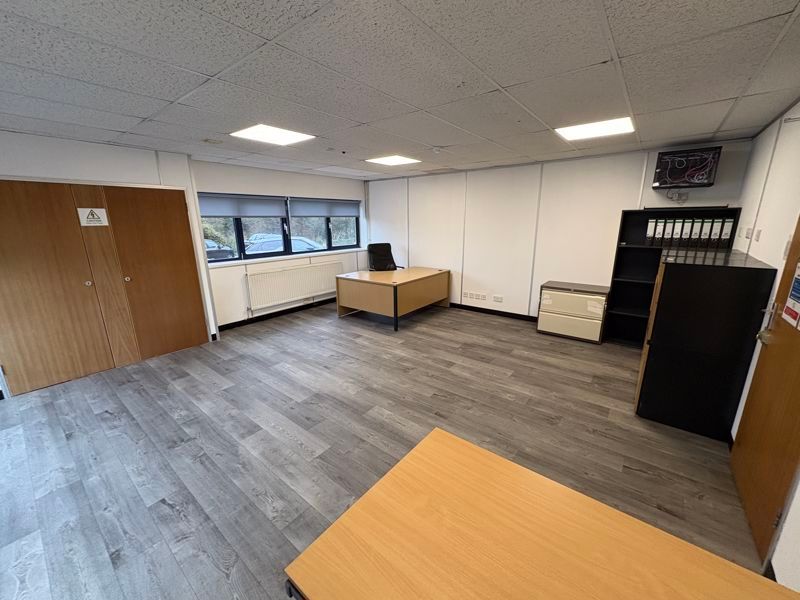 Property photo 2 of 7 Photo 7