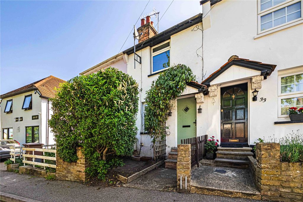Property photo 1 of 17 Picture No. 02