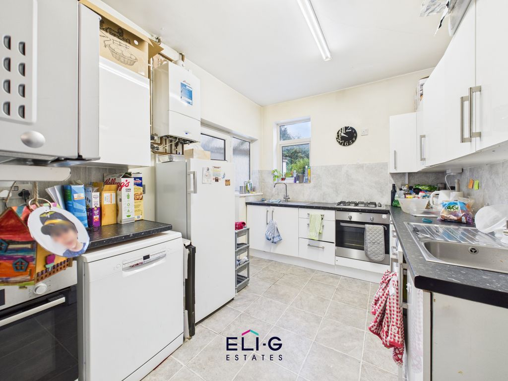 Property photo 2 of 14 Gallery