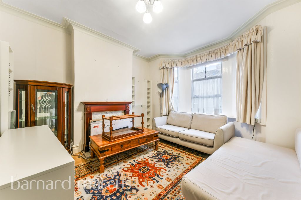 Property photo 3 of 9
