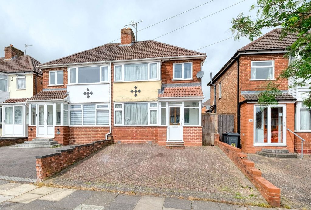Property photo 1 of 16