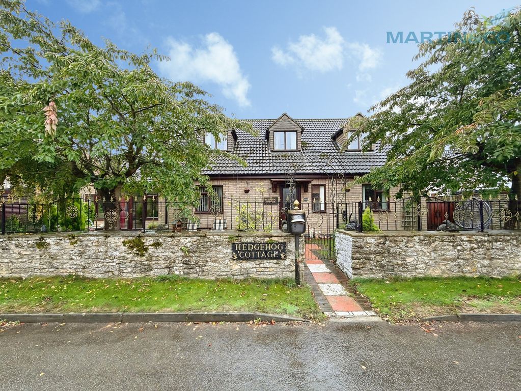 Property photo 1 of 44 15B275De-Img_3770