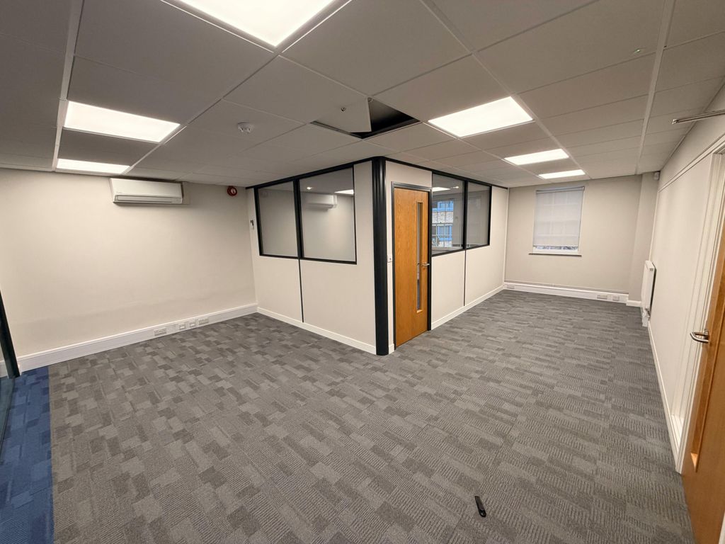 Property photo 3 of 5 Img_2090.Jpeg