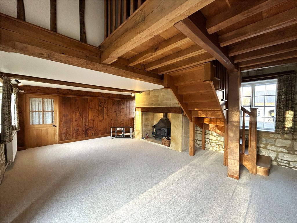 Property photo 2 of 19 Picture No. 22