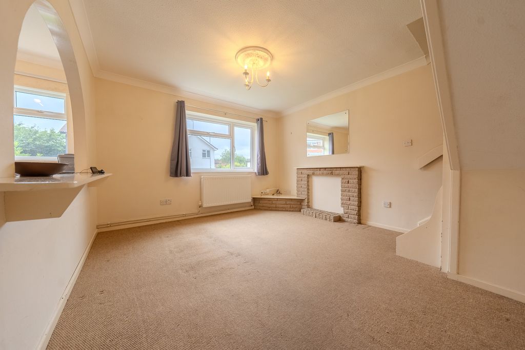 Property photo 3 of 12 Dsc09007-Hdr