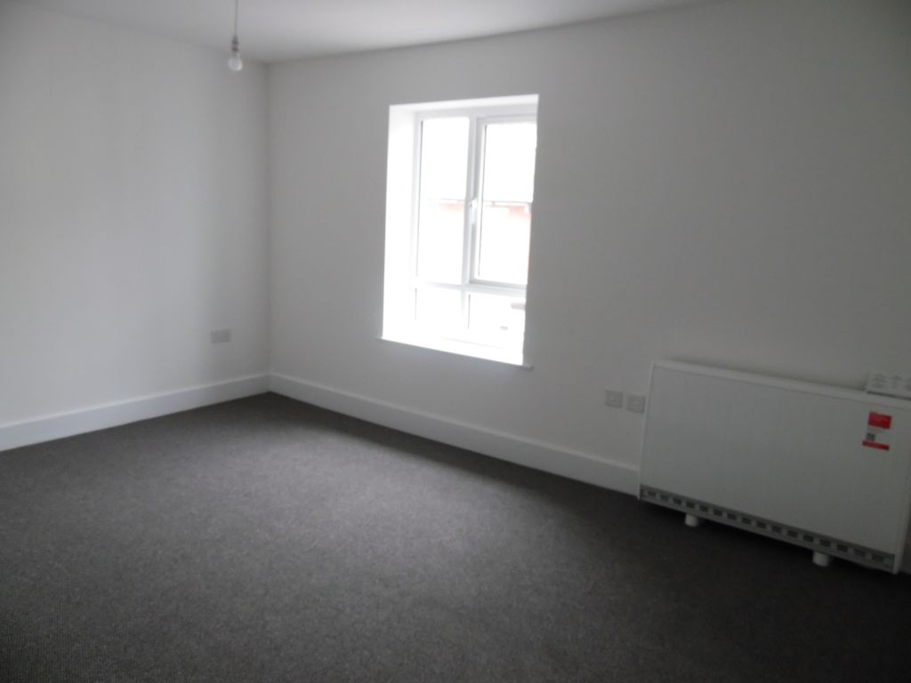 Property photo 3 of 4 Sam_0797