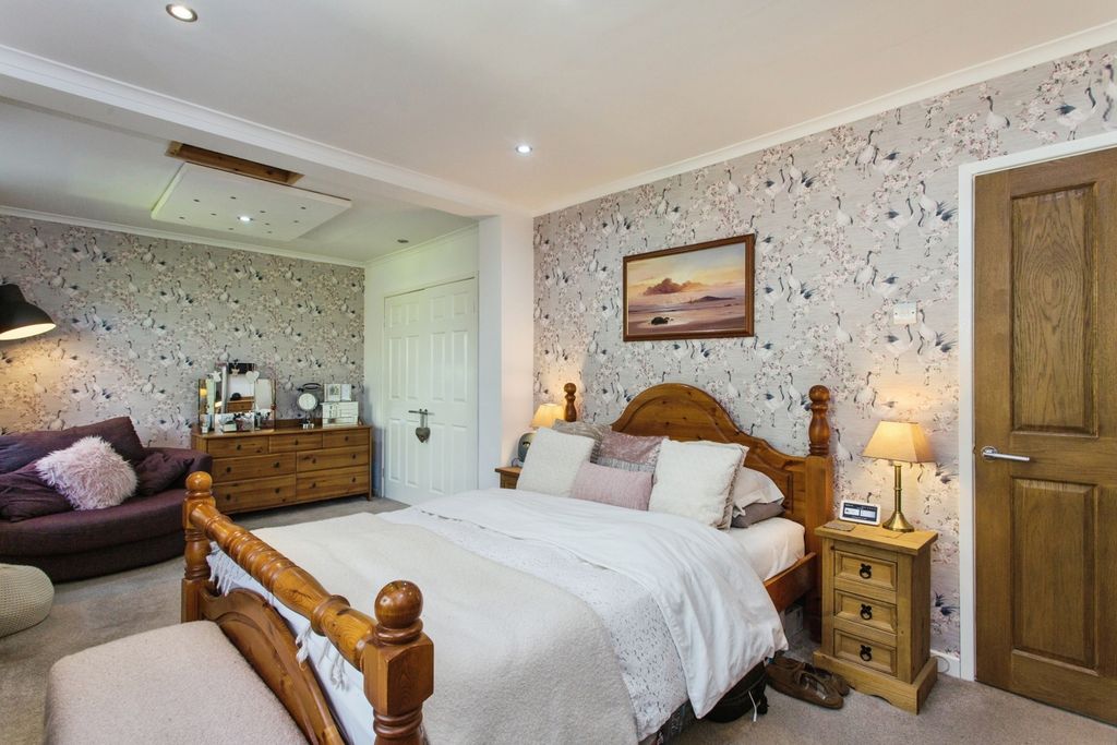 Additional image 10 of 3 bed bungalow for saleSt. Andrews Close, Leyland, Lancashire PR25