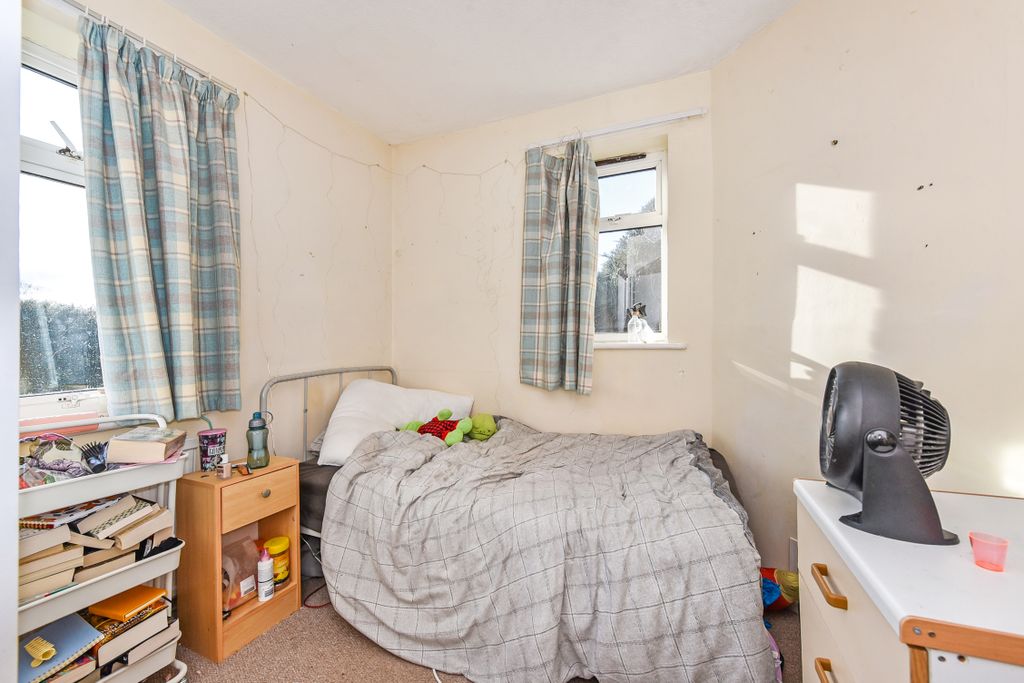 Property photo 3 of 14