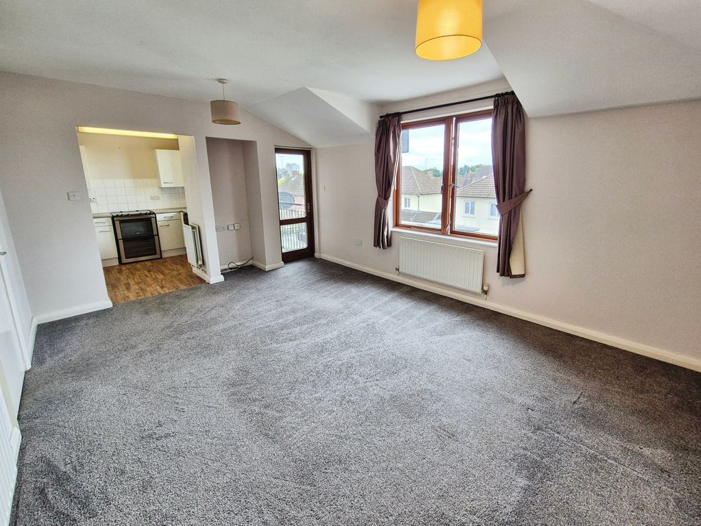 Property photo 2 of 9 Living Room