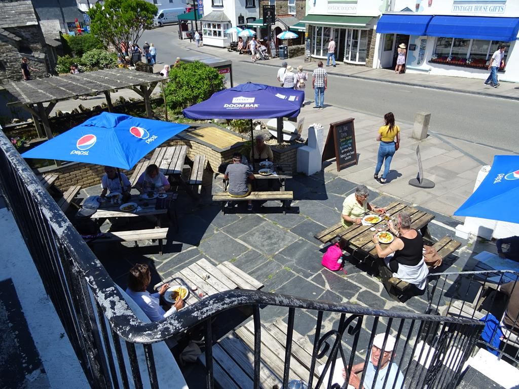 Property photo 2 of 11 Photo 11