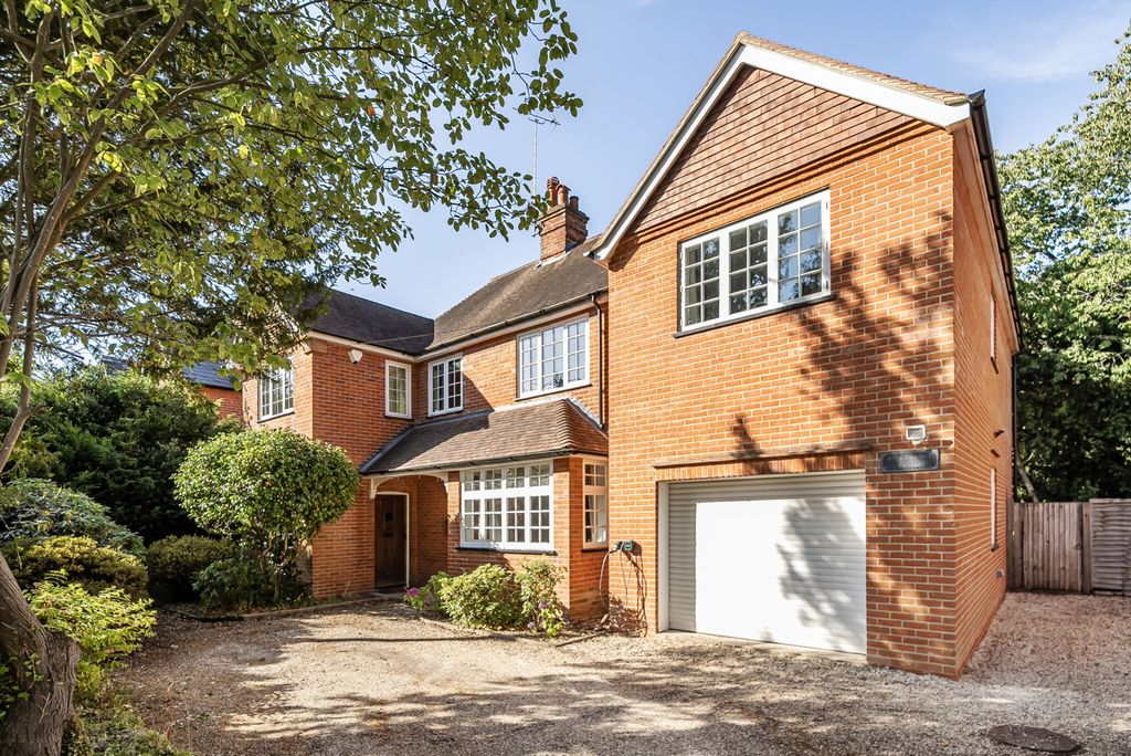 Property photo 1 of 28 1321468-37-686Ff4...