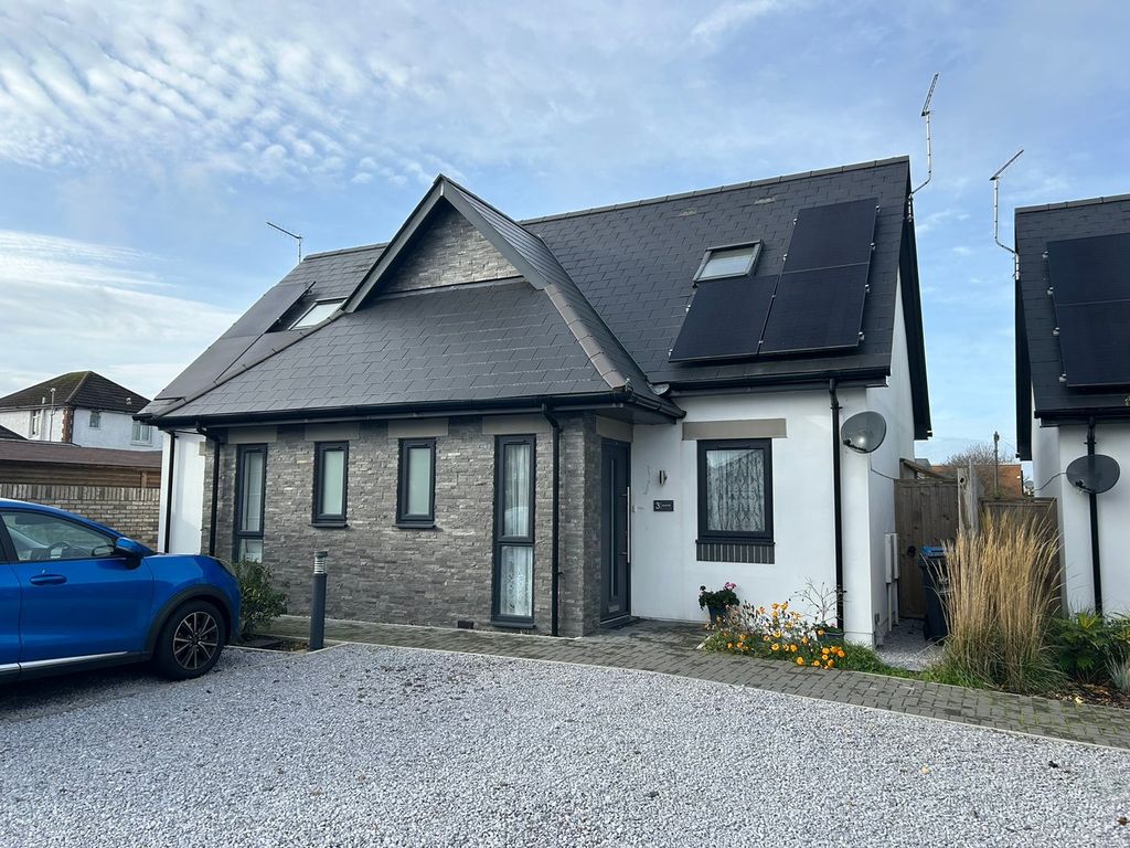 Property photo 1 of 1