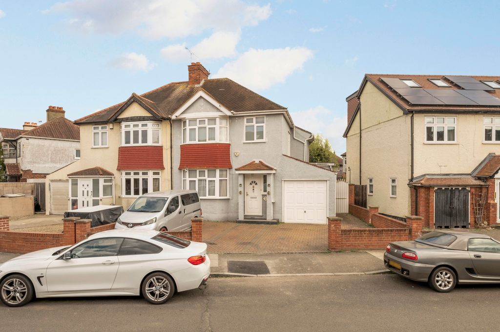 Property photo 1 of 15 Picture No. 03