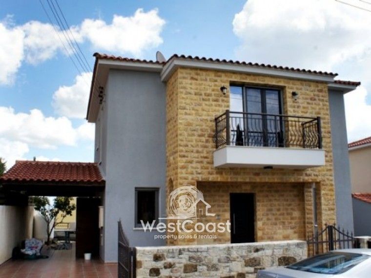 Property photo 1 of 25