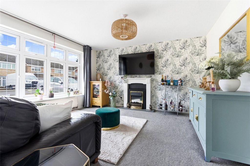 Property photo 3 of 26 Picture No. 12