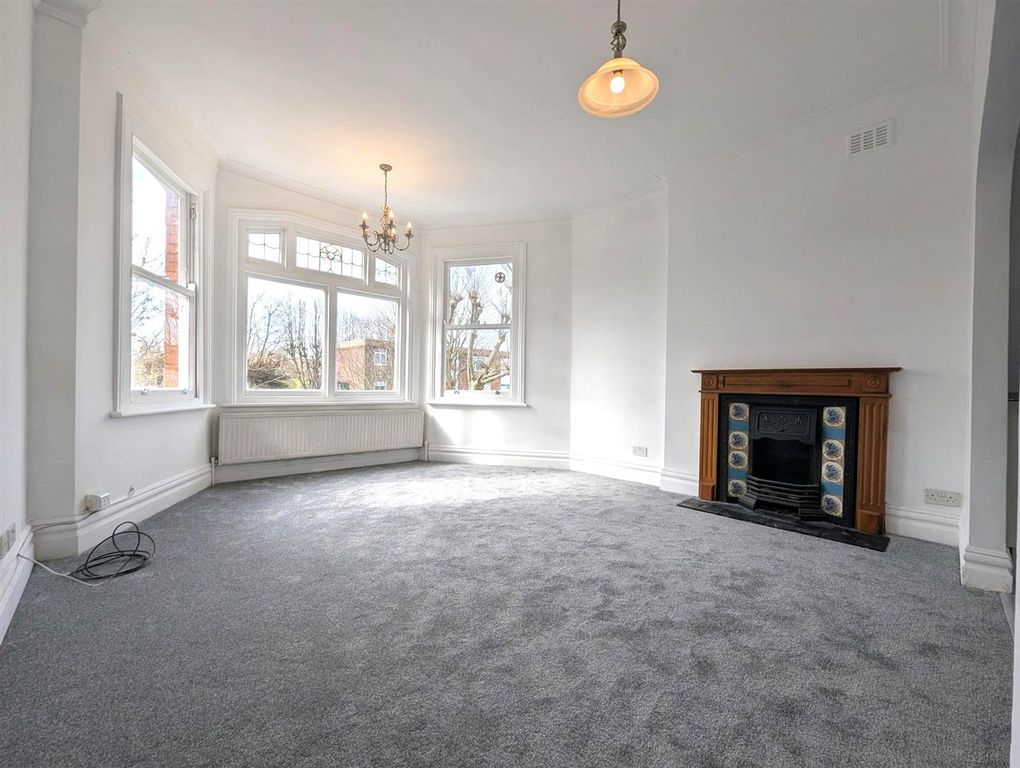 Property photo 2 of 10 Pxl_20260330_091625958.Jpg