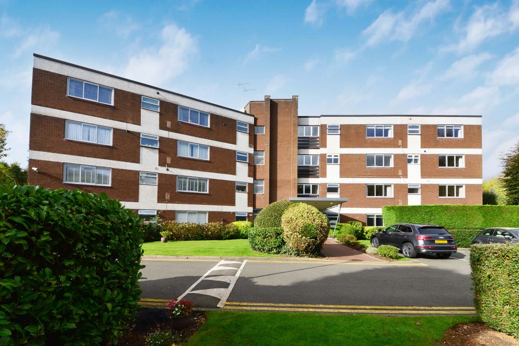 Property photo 1 of 20