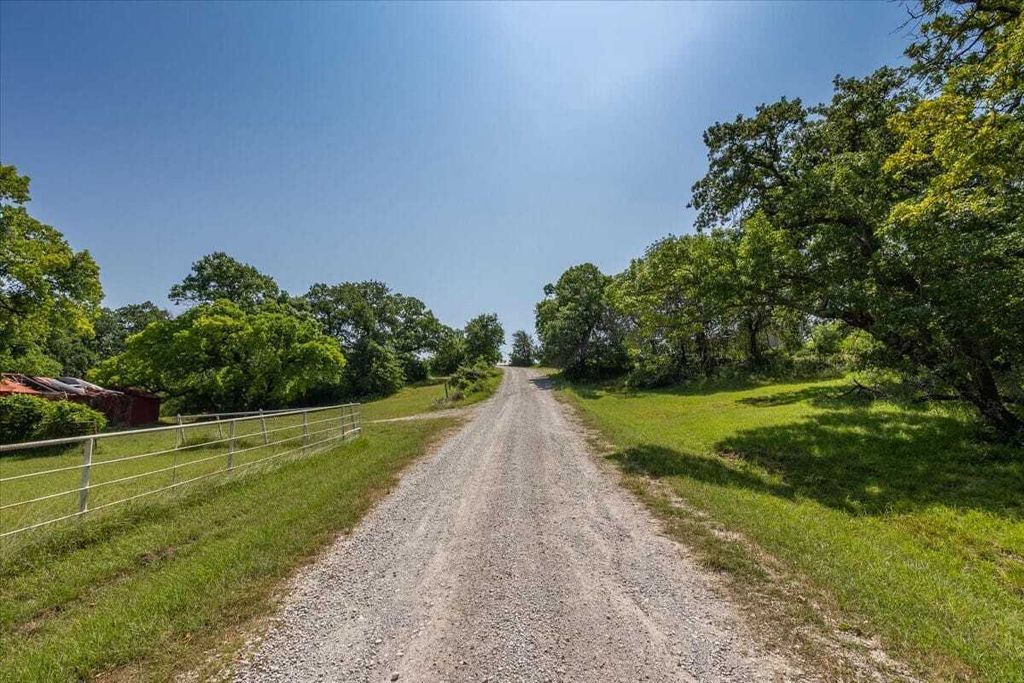 Property photo 2 of 6 <Alttext/>