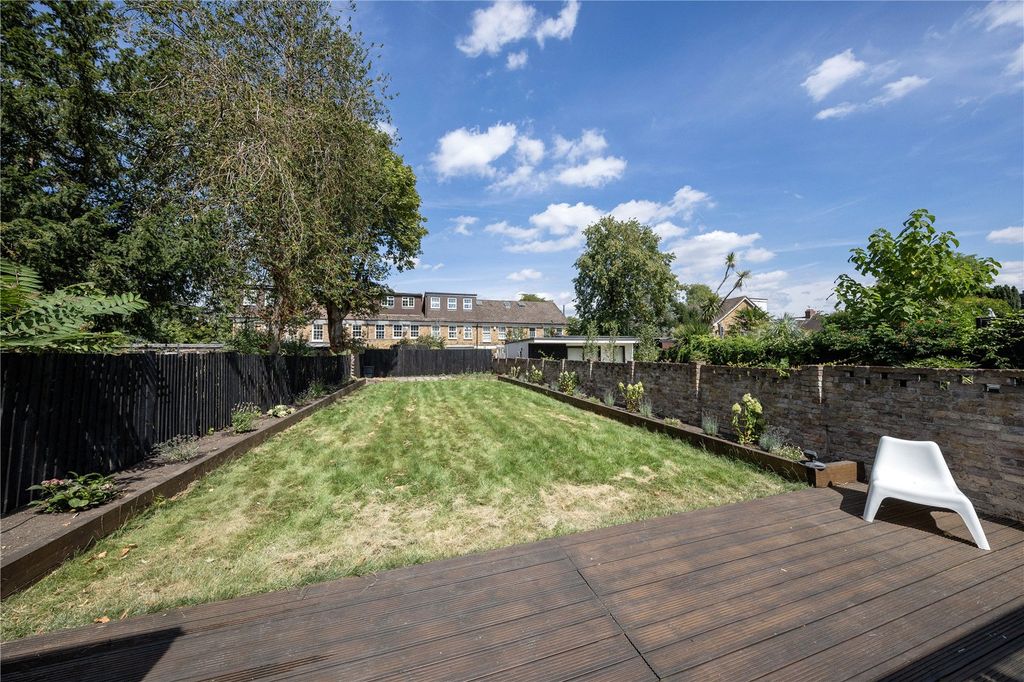 Property photo 2 of 14 Picture No. 27