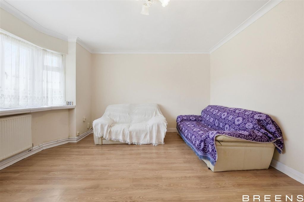 Property photo 3 of 16 Img_8906.Jpg