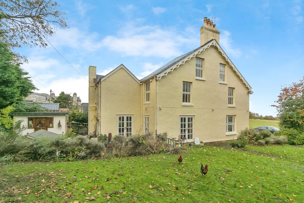 Property photo 1 of 27 Photo