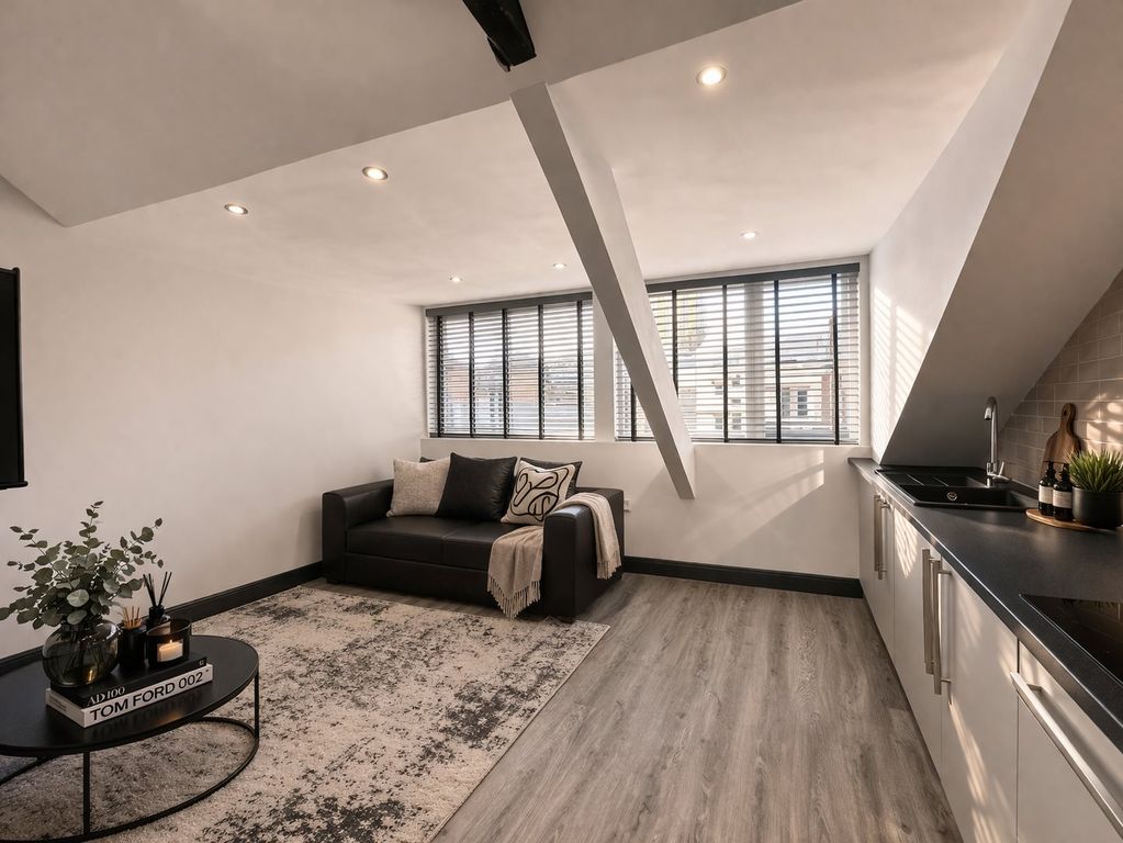 Property photo 2 of 6 Living Area