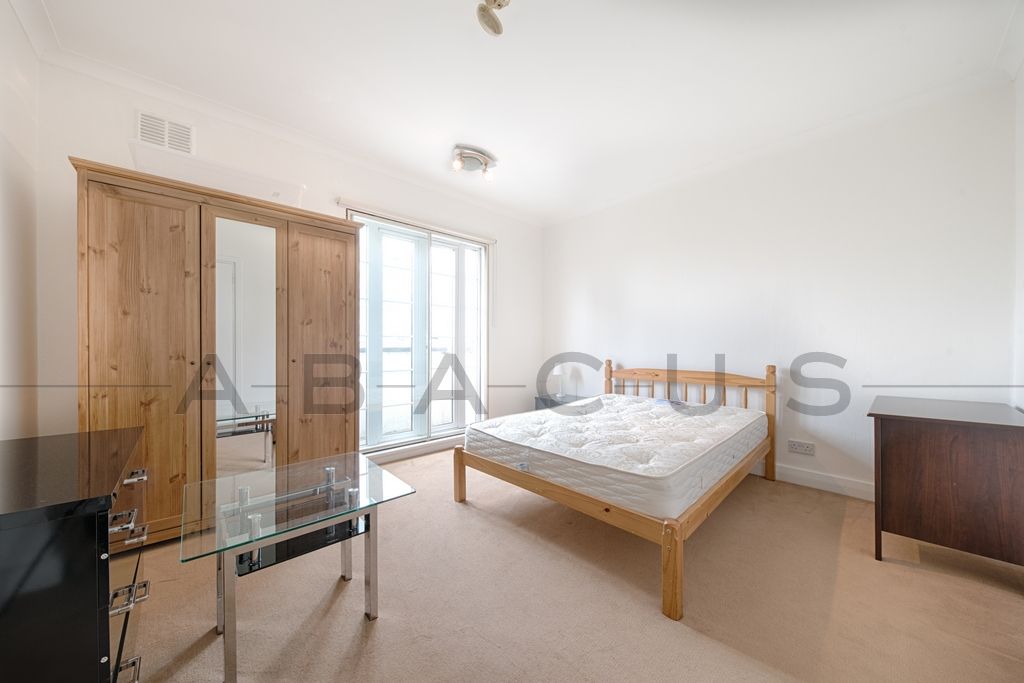 Property photo 3 of 13 Photo 8