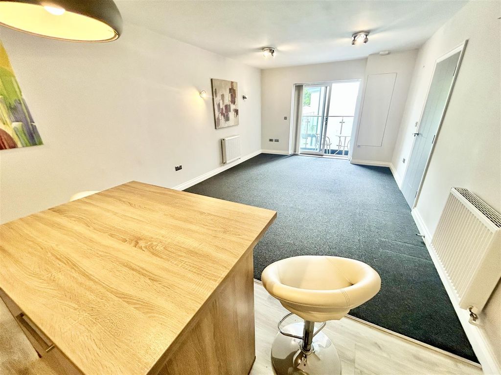 Additional image 11 of 2 bed flat to rentCatherine Court, Catherine Street, Hereford HR1