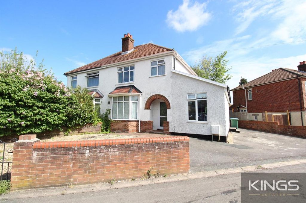 Property photo 1 of 6 Out.Png
