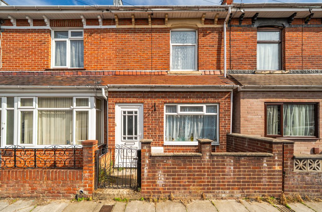 Property photo 1 of 11 1526246-23-6Ab6Bb...