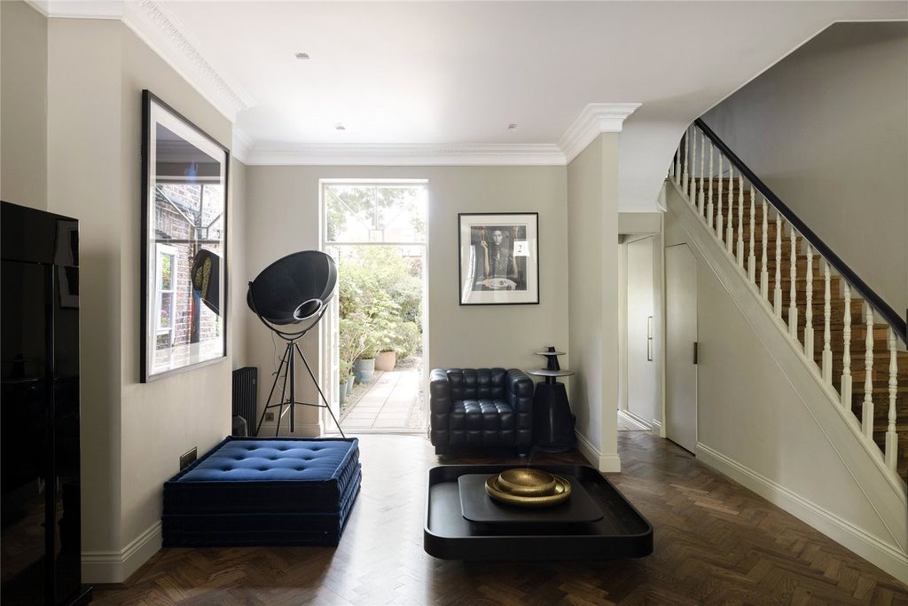 Property photo 1 of 16 Picture No. 01