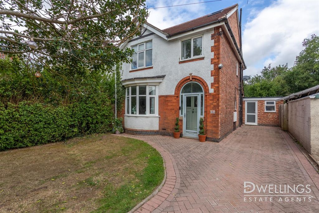 Property photo 1 of 30 Dwelest - 36 Tower Road, Burton On Trent, De15 0Nl