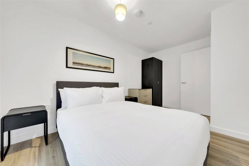 Property photo 1 of 8 Picture No. 06