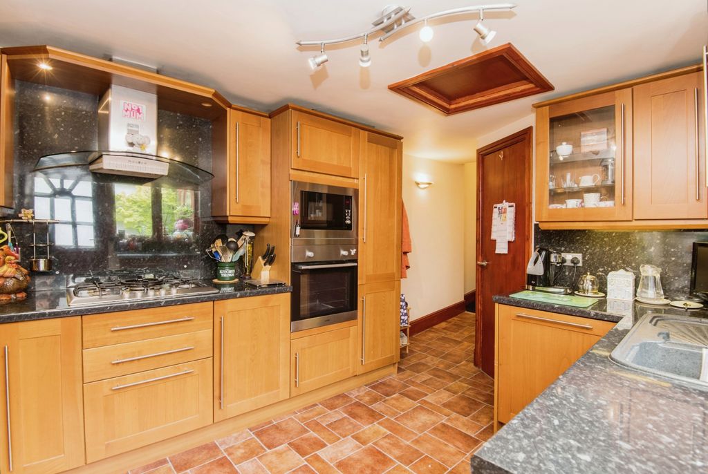 Property photo 2 of 15 Photography