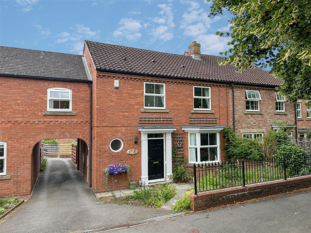 Property photo 1 of 23 External