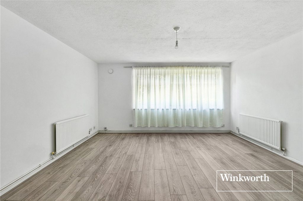 Property photo 3 of 14 Picture No. 02