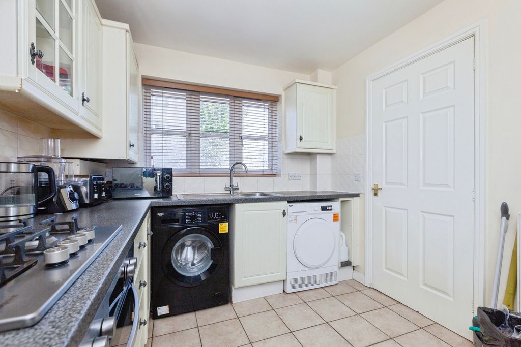 Property photo 3 of 18 Pbox-Img.Jpg