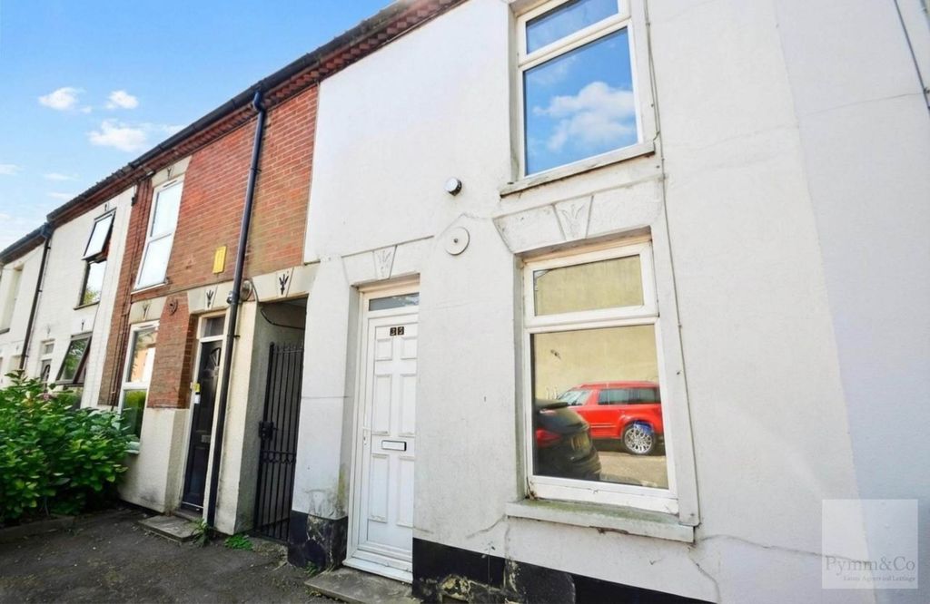 Property photo 1 of 8